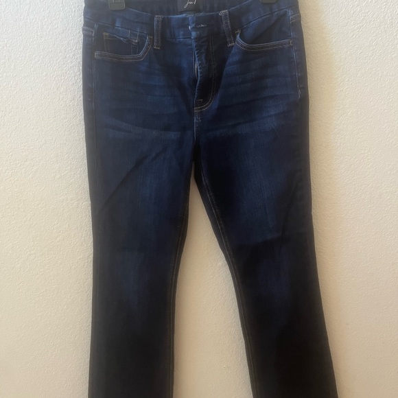 In good shape jeans brand new jeans it’s size 7 - Picture 2 of 4